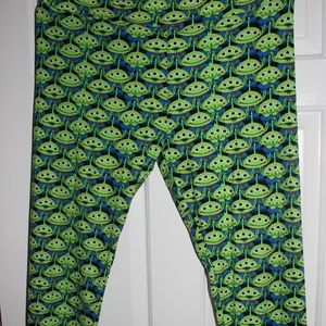 LulaRoe Disney/Pixar Toy Story Alien Leggings (TC)
